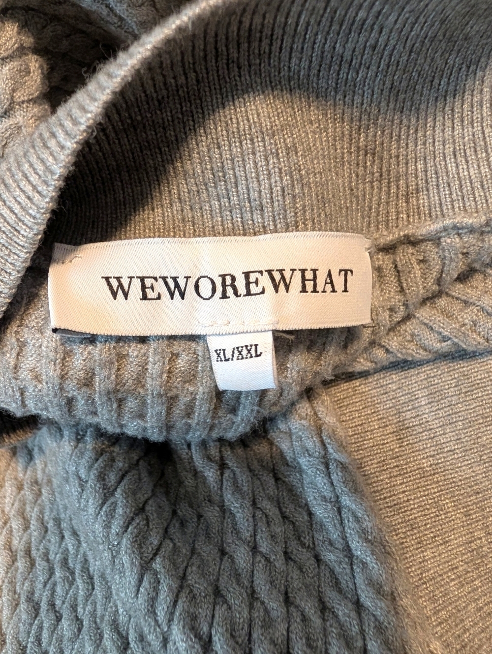 WeWoreWhat Light Gray Button-Front Knit Cardigan EUC - Picture 6 of 10